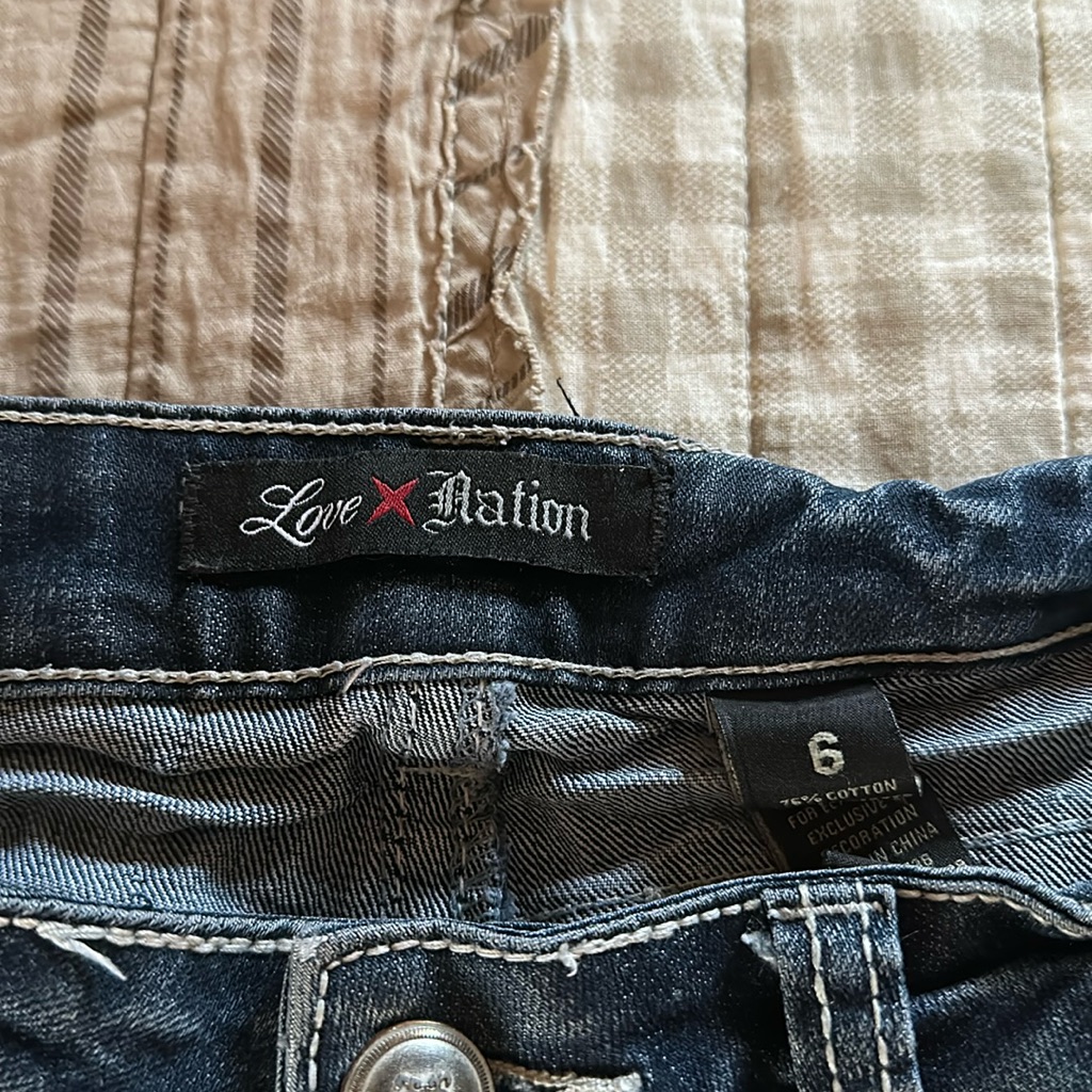 Love Nation Blue Jeans